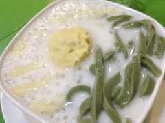 -甜心妈妈·榴莲星级糖水(北京路总店)
