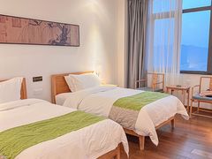 -鳌山滑雪度假区