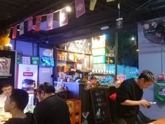 -京狮炙燥·精酿烧烤(首经贸店)