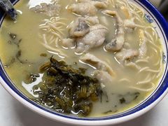 招牌黄鱼面-明呈黄鱼面馆(斜土路店)