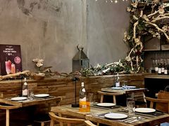 -Common Table · Brunch & Coffee