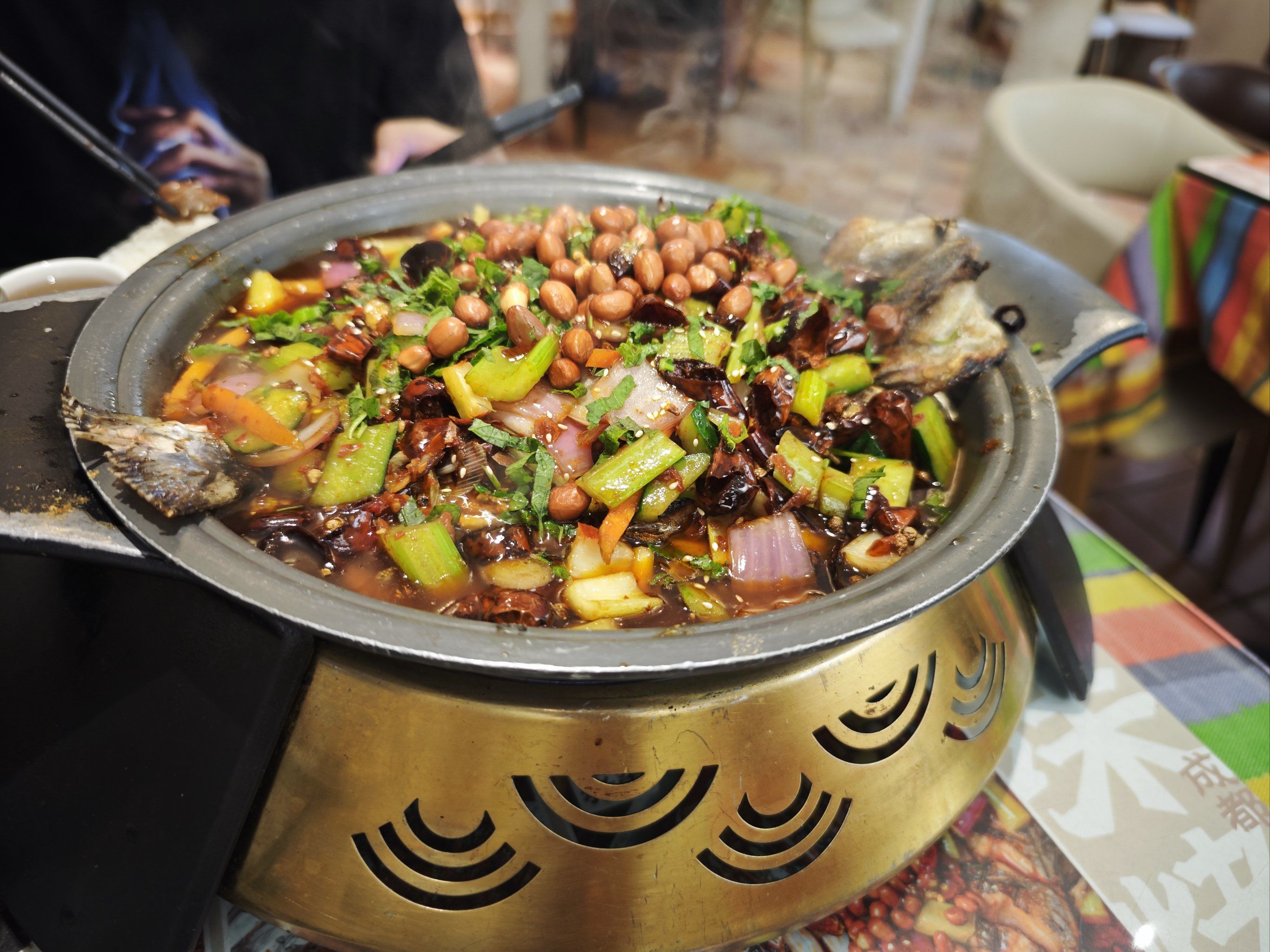 火辣辣的烤鱼火辣辣的夏天