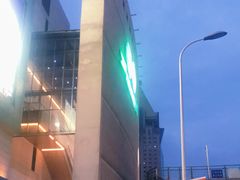 -上海第一八佰伴