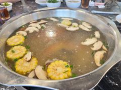 -牛一煲美食(江高店)