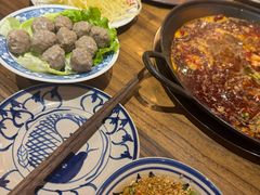 -旧街市鲜货老火锅(大光路店)