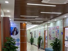 -茂菊口腔连锁(浦东南路店)