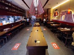 -顺溜·手工刀削面·黑金店(铜锣湾店)