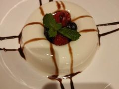 -安妮意大利餐厅(世贸天阶店)