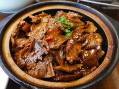 笋尖烧肉煲-自游人·美食一楼·地道徽菜(三十年名店)