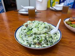 -胡子饮食店