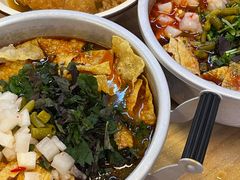 -丽丽三鲜螺蛳粉(田林路店)