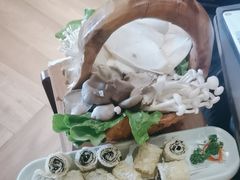 -捞王锅物料理(上海世茂广场店)