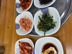 -亲昵春川鸡排(韩国美食街店)