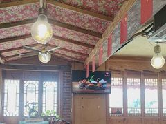 -闯关东东北农家菜(崂山石老人店)