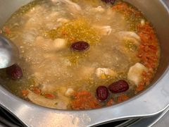 -光头药膳鸡(莱茵小镇店)