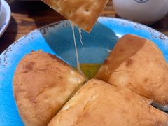 拉丝奶酪饼-蒙亨·手把肉·蒙古包文化主题餐厅(天恒广场店)