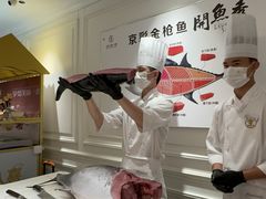 -京彩臻品火锅