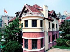 -上海戏剧学院附属高级中学