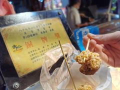 -六合夜市