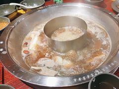 -谭鸭血老火锅(远大购物广场店)