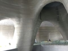 -证大喜玛拉雅中心