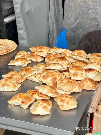 现做的!全杭州最好吃的新疆烤包子!