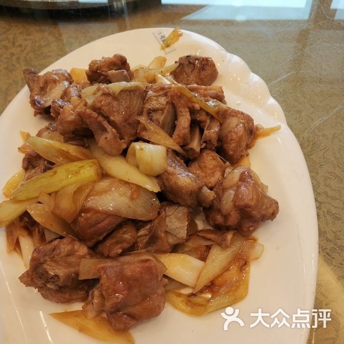 面条鱼炖豆腐图片