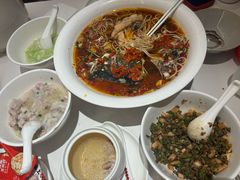 -味上湘菜馆(河马店)