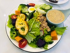 -丽莎沙拉轻食餐厅(国贸店)