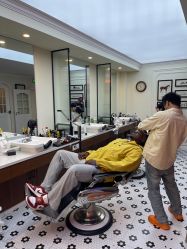 -理昂男士理发店 Barber shop