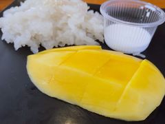 -两兄弟Song Pee Nong(2号店)