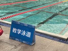 -龙脉温泉室内游泳馆