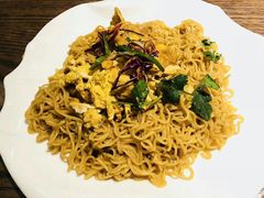 -喝丢一只鞋辣炒海鲜小烧烤(三八广场店)