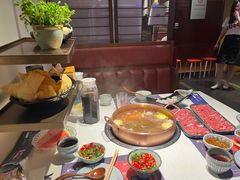 -牛村来人潮汕牛肉火锅(西单店)