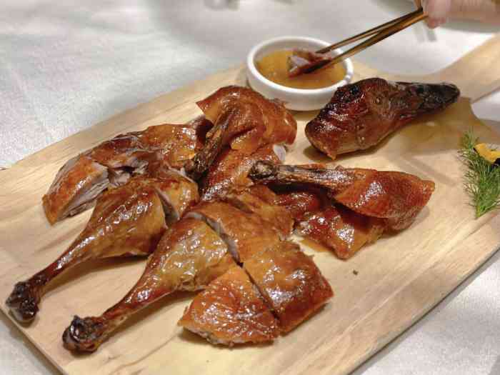 月半鸭(淮海中路店)