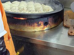 -黄阿姨锅贴大王(万航渡路店)