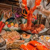 成都海鲜天花板🦐怎么会拒绝一整只麻辣大波龙呢