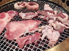 -黑金·寻焰自助百汇(中街店)