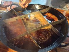 -岗上渣渣老火锅(两路口店)