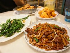 瑞士汁炒牛河-石板街港澳冰室(天环店)