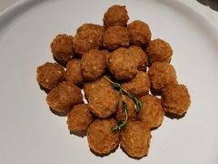 干炸小丸子-四季民福烤鸭店(王府井灯市口店)