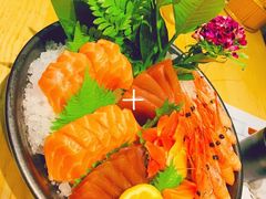 -枝魯枝魯自助料理
