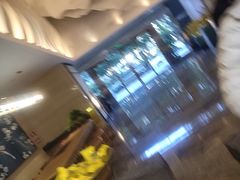 -蓬客精品酒店(南山海岸城购物中心店)