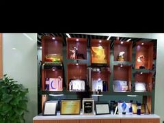 -茂菊口腔连锁(浦东南路店)