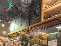 -77啤妹精酿生活馆(前门店)