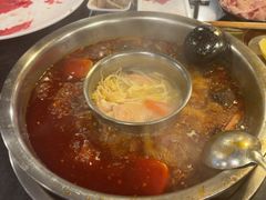 -邓莽子老火锅(中兴路总店)