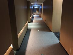 -涨巢·潮玩水疗局