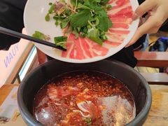 -桥香园过桥米线(国贸店)