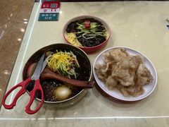 -服务大楼冷面(延大店)