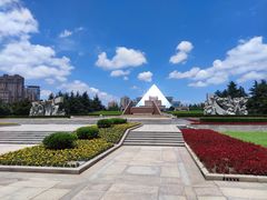 -上海市龙华烈士陵园